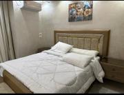 شقه فندقيه للإيجار اليومي والشهري للأسر والشباب الملتزم في شارع شهاب الرئيسي