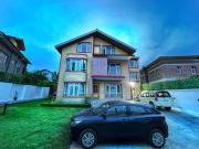 Meet in srinagar airport