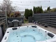 Modern cottage with hot tub