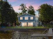 Lakefront - Spacious Family Getaway with Dock!
