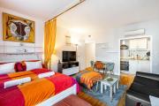 GuestReady - Cosy studio near Arc de Triomphe
