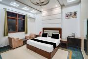 Super Townhouse Selaqui Chakrata Road