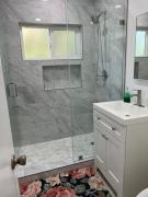 Sunny Franklin Place