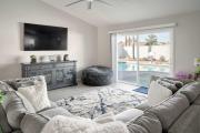Fairbrook Home - Chic Design Saltwater Pool with Hot Tub