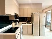 Elegant & Low Rise 2 Bedrooms