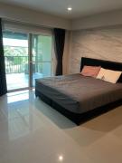 PhuketMadameBuppa R9