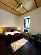 Melik Cozy Modern Maltese Home Near the Seafront