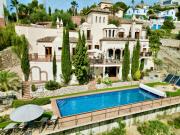 Dream Stay! 15 Guests, Big Pool with Heating Option at Extra Cost, Sea view!