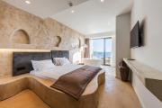 Top Sarandë