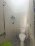 Kamar Kost AC Luas Tengah Kota