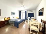 STAY NISSI Chrysland Studios