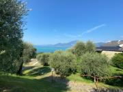 Lakeside residence Al Crero