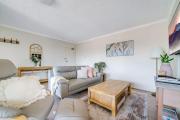Rosehill Retreat Near Parramatta with Parking