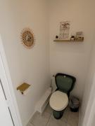 Piscine & Soleil à Hyères - T3 spacieux avec Clim & Extérieurs