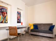 City heart, loft view, free parking and bag storage