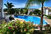 Farm Village- Townhouse 2 mins from Old Town Albufeira
