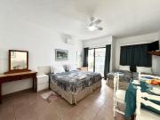 STAY NISSI Chrysland Studios