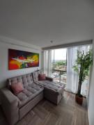 Apartasuite Privado Espectacular Vista Panorámica cerca al HIC FOSCAL 3 Habitaciones