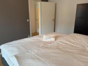 2BR, Danube, Central, U6 & S-Bahn - Axara Housing BRN 33