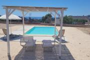 Villa Pescoluse with Pool and Sea View - Happy Rentals