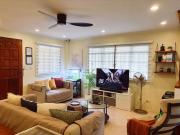 Muji Salvacion with WiFi & Netflix