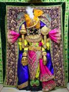 Dwarka Bungalow Only Family