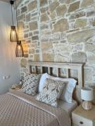 Top Kókkinos Pírgos