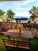 Apartamento segunda línea piscina frente al mar