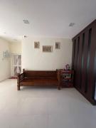 Top Kangar