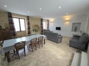 Maison spacieuse 4 chambres avec cheminée près de Domme et Sarlat - FR-1-616-23