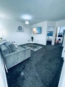 SwankyApartmentDudleyNearM6