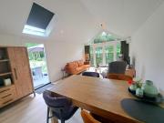 Moderne Tiny Chalet, 15min van Zeeuwse Kust VP072
