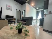 2BR Airport Panoramic View Family Suite