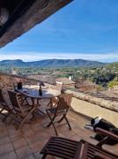 Old Provencal house - 3 bedrooms Old Provencal house - 3 bedrooms