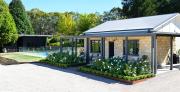 Adelaide Hills luxury cottage spectacular views