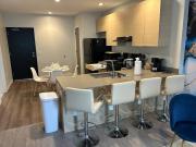 Lightning Luxe Retreat