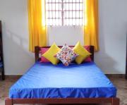 KITNET BERTIOGA CENTRO - TV, WIFI, Garagem