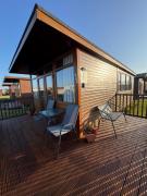 K44 Mablethorpe Chalet Park- Dog Friendly