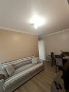 Quarto em Apto no Centro de Cachoeirinha