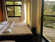 Evergreen Pines at Autumn Oasis - 2BR Apartment with Mountain Views