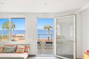Villa Antoine Appartement RDJ Vue mer CLiM Wifi parking plage 50m La Garonne
