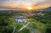 Kitumo Mara Lodges