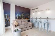 New Penthouse GR3- flat in Málaga Center with Cozy Terrace