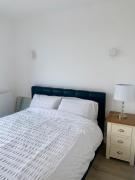 Bright, Modern Apartment with Great Views