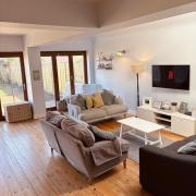 Wimborne Spacious Family Retreat