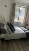Studio apartment in Bayswater