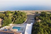 Cathrin Beachfront Villa