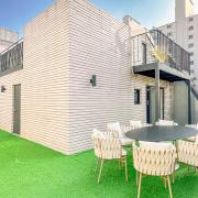 HongDae, 6 ppl, new building, Big terrace