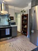 cozy retreat in upscale Green Hills in west Nashville