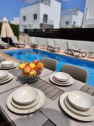 Nissini Wana Luxury Villa